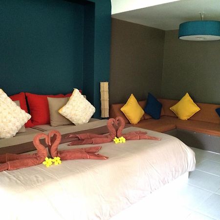 Phayam Cottage Resort Koh Phayam Exterior photo