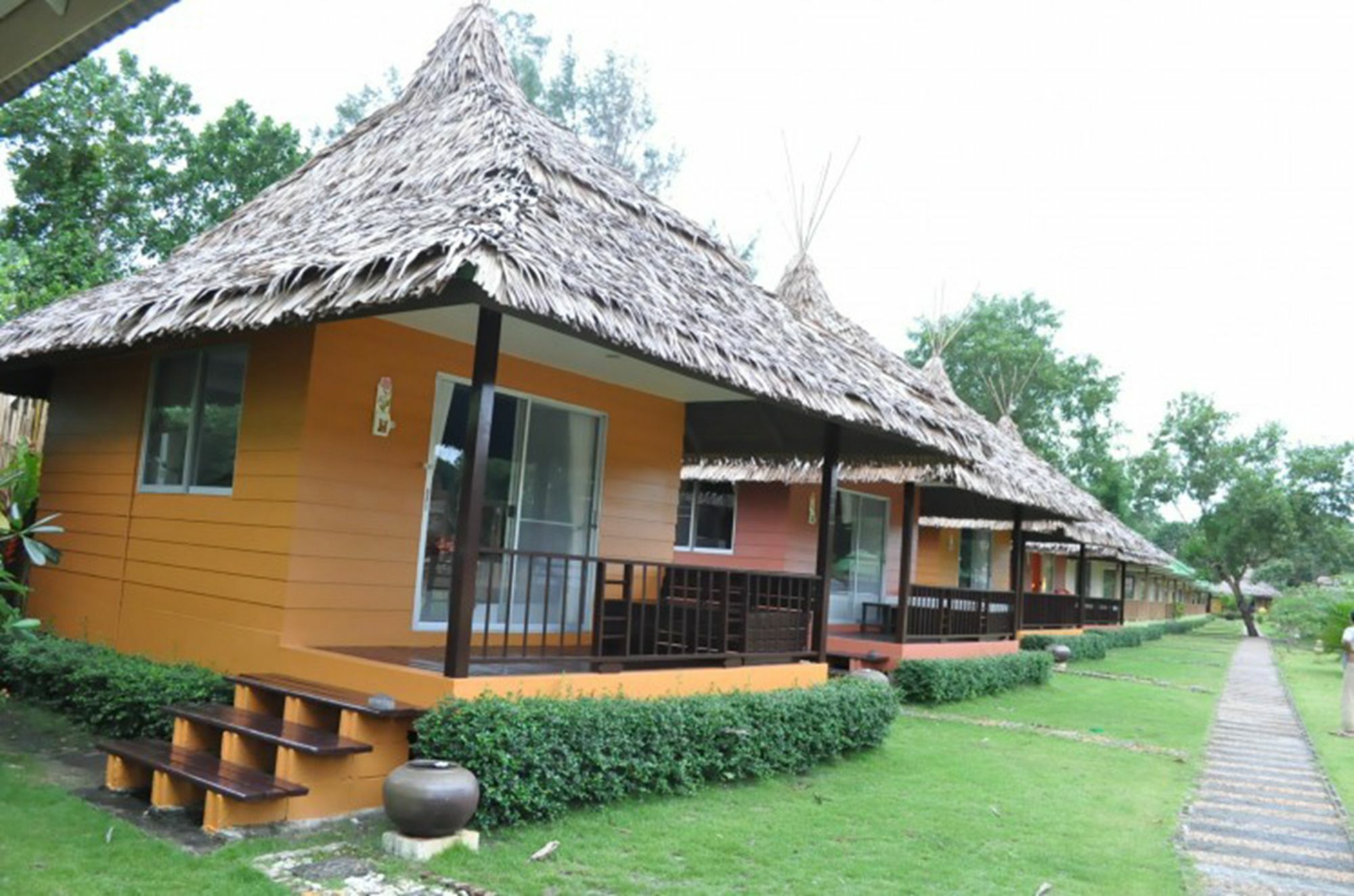 Phayam Cottage Resort Koh Phayam Exterior photo